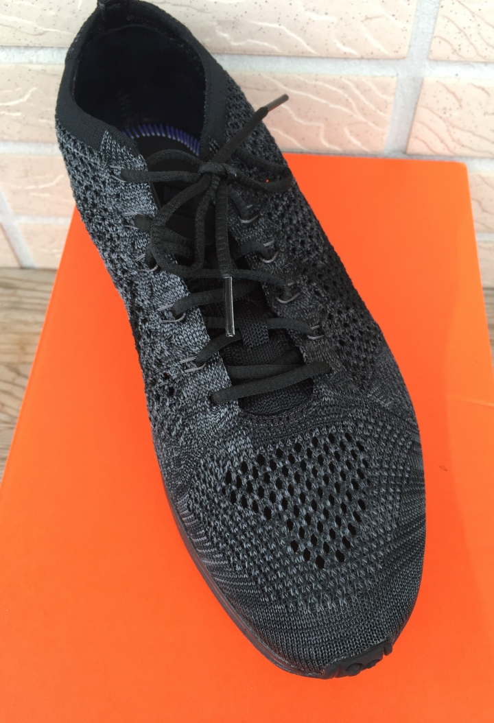 黑魂到底 Nike Flyknit Racer Triple Black  簡單開箱分享