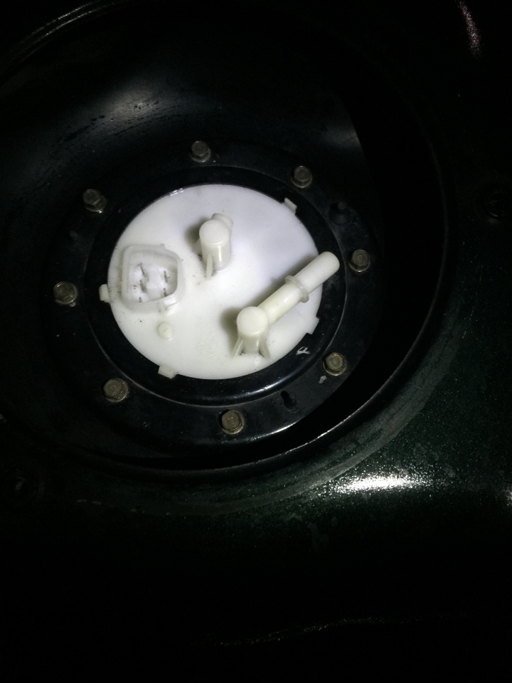 accord7-3.0汽油泵壞了原廠太貴只好自己來了
