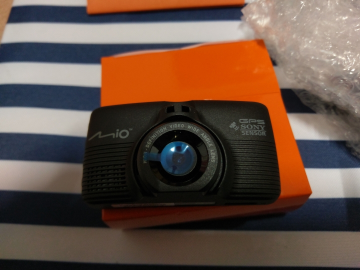 MIO 698D首開箱 影片已補上~~ 前後SONY sensor 主機採用星光級感光元件