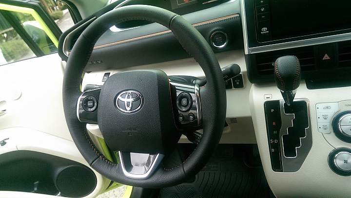 【新世代休旅 TOYOTA SIENTA】試駕會心得分享