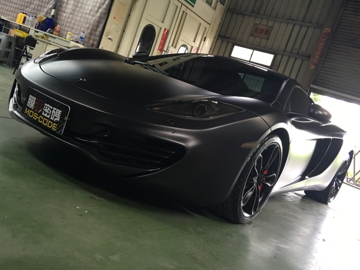 【分享】McLaren MP4-12C 噴膜改色 消光金屬灰