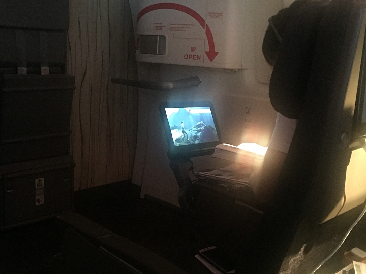 12/10~12/12 桃園< >仁川 CI160 CI161