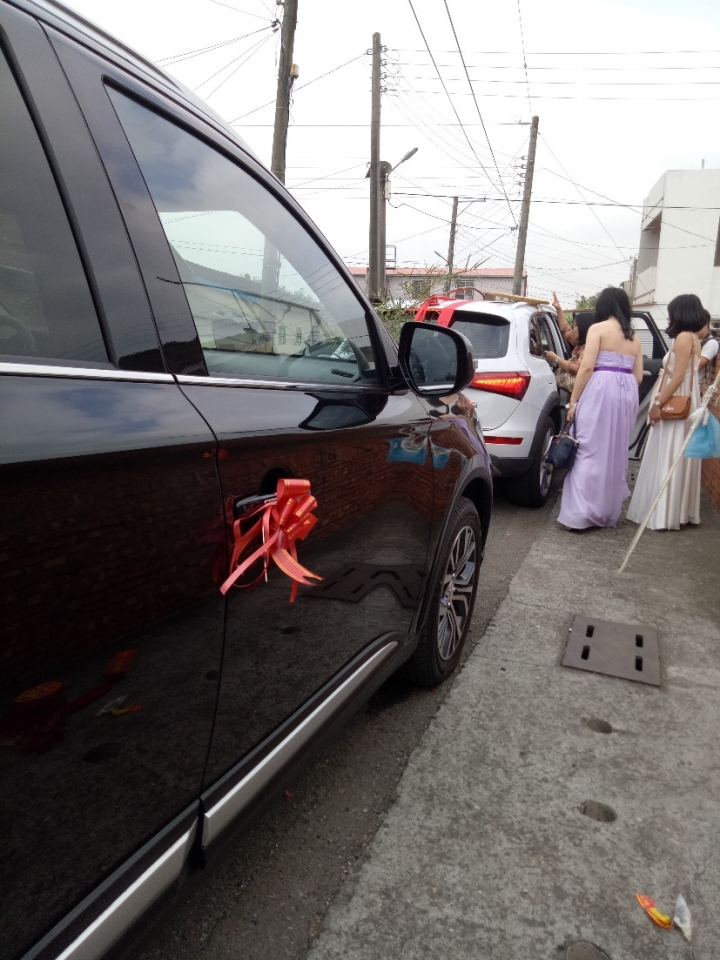 New Outlander遲來的開箱-禮車記