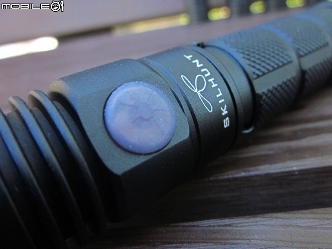 SKILHUNT DS21 HI  親民18650 EDC