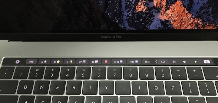 MacBook Pro 2016 Touch Bar 心得結合 BetterTouchTool 簡介
