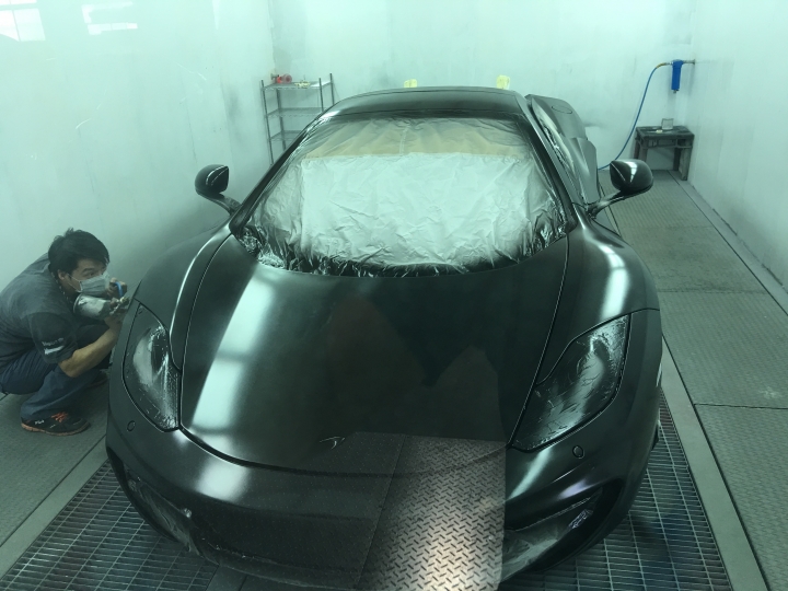 【分享】McLaren MP4-12C 噴膜改色 消光金屬灰