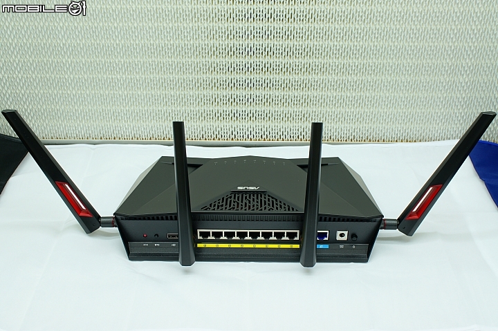 ASUS RT-AC88U 不專業開箱及使用心得