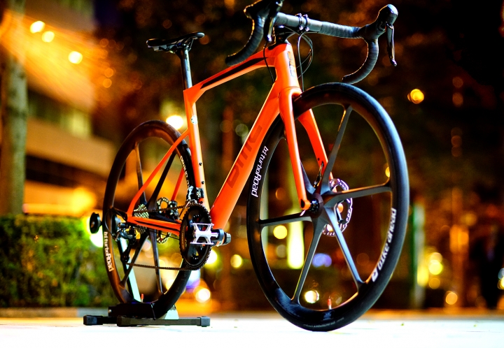BMC RM02 ＋ BIKE AHEAD碳纖維碟煞刀輪