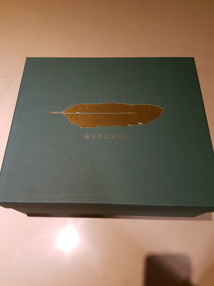 黑五戰利品  Buscemi 100MM