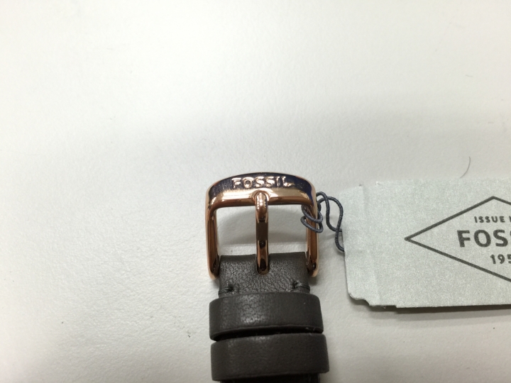 [開箱 ]Coach 大三針（14502147）Seiko三眼計時（SKS439）＆Fossil星期日期（ES3913）