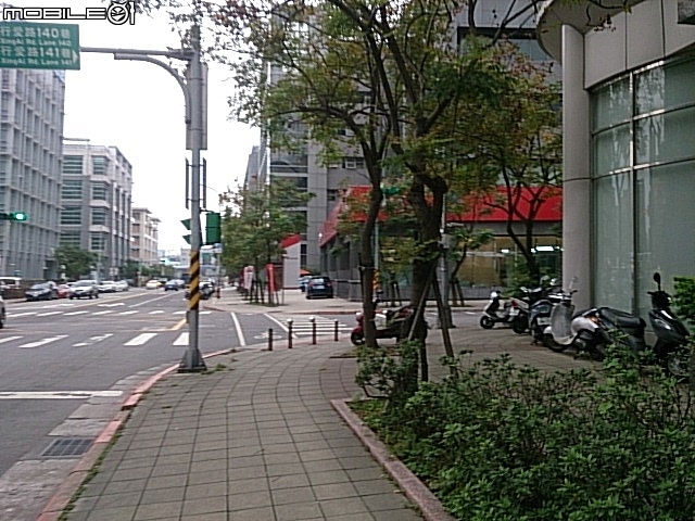 家庭新成員到著-Carens汽科藍