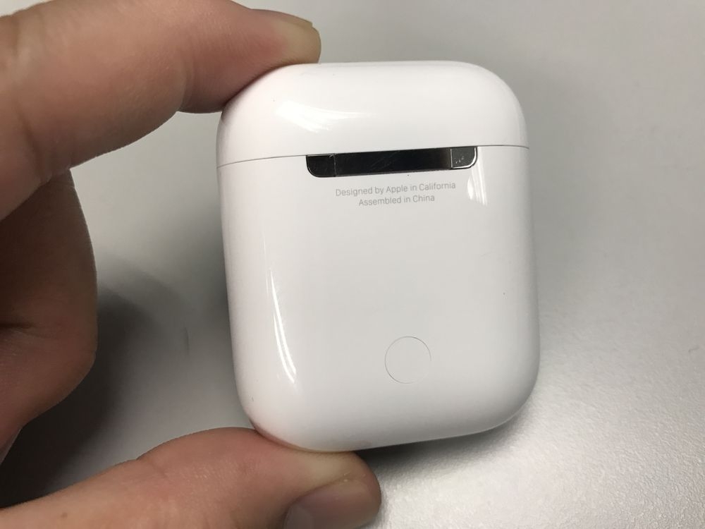 Apple AirPods 無線藍牙耳機開箱與心得