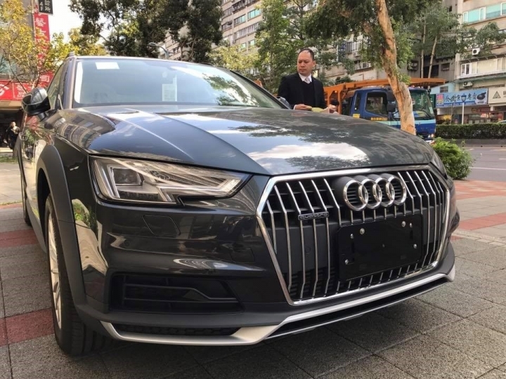 Audi A4 Allroad車照流出