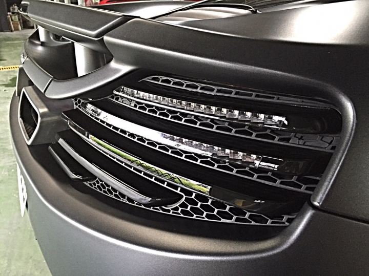 【分享】McLaren MP4-12C 噴膜改色 消光金屬灰