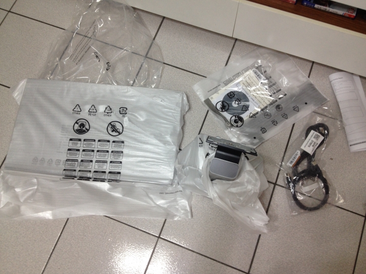 微星Aegis + Dell UltraSharp U2515H 隨興開箱!