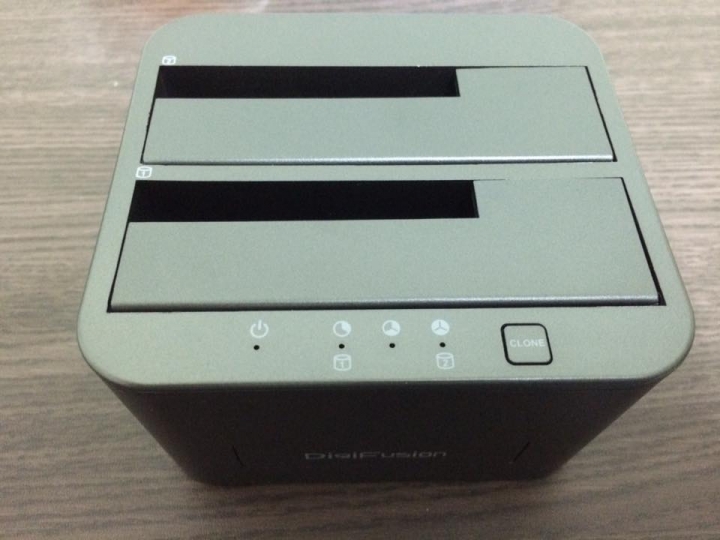 伽利略RHU08硬碟座(開箱)