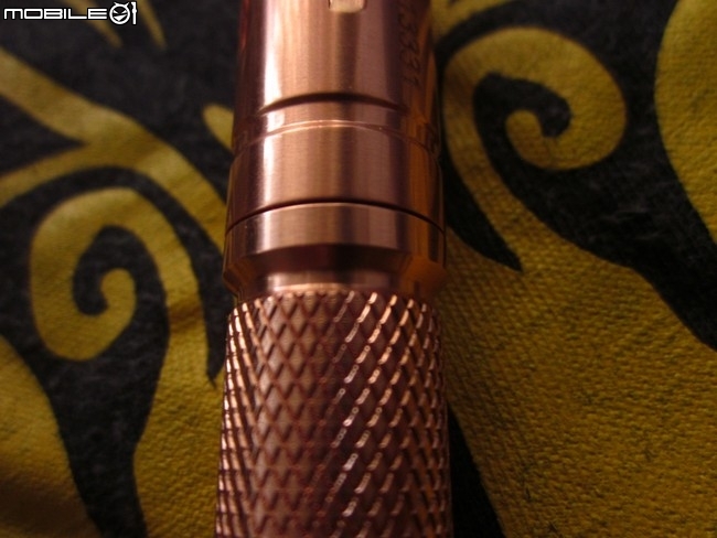 ACEBEAM  PT10  2aaa 銅製玫瑰金筆筒