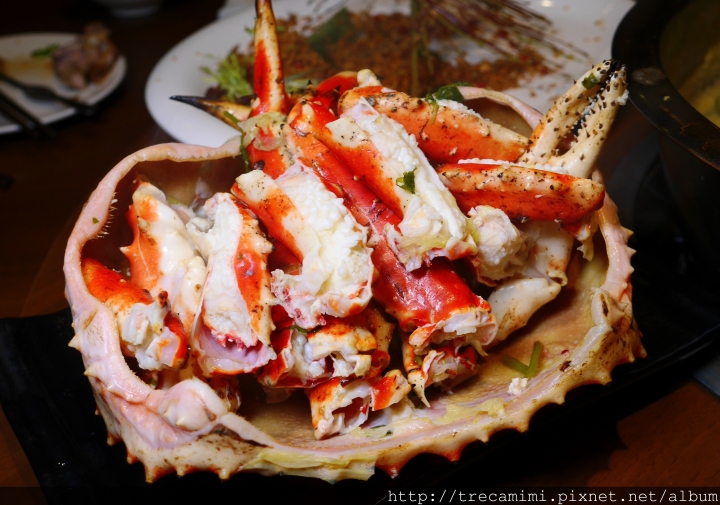 【食記】台北川郎活蟹海鮮料理-給你滿滿的帝王蟹！高檔海鮮料理/一蟹四吃/蒸煮烤蟹膏麵包/日本鱈場蟹