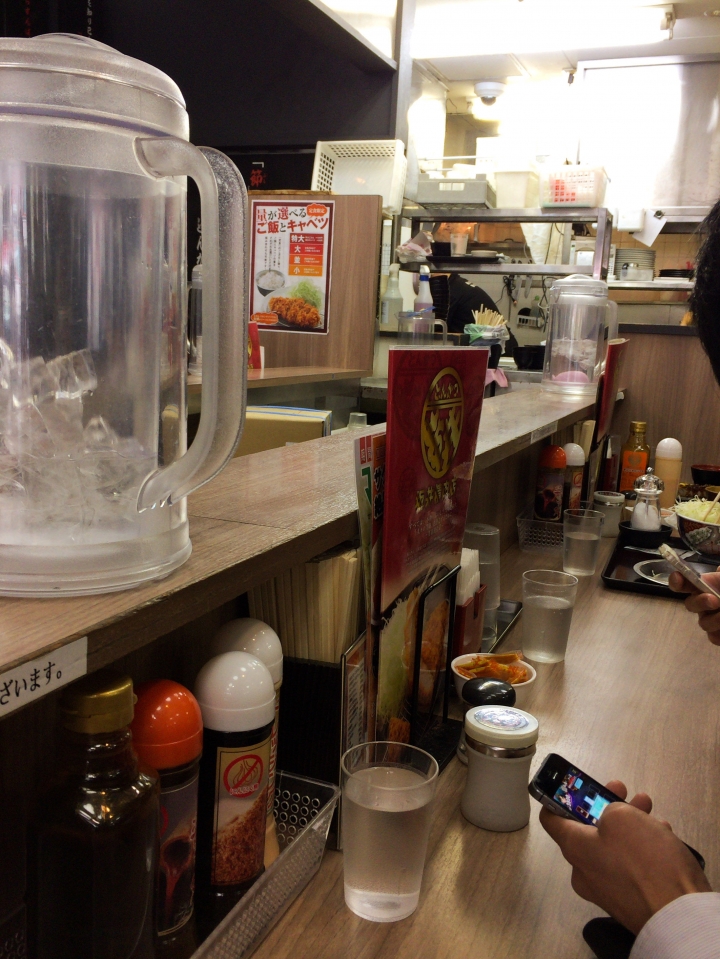 【美食。食記】東京 高田馬場 米飯不俗 炸功略好 坂井精肉店 豬排飯 平價 推薦 とん太 成蔵 連鎖