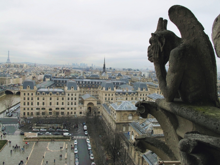 【Paris．走跳】巴黎聖母院尋找鐘樓怪人與莎士比亞老書店傳奇Notre-Dame