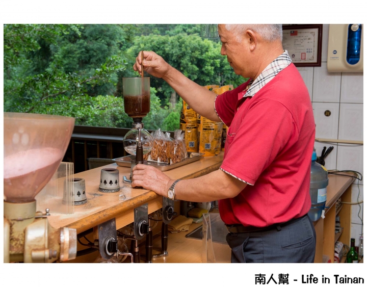 【台南東山區-美食】好山好水好風光│被日本山上出老師評鑑為頂級咖啡~~東香貓咖啡園區