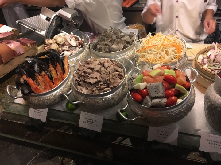 [歐式自助餐]台北君品酒店雲軒西餐廳~加拿大活龍蝦與美國PRIME等級炭烤牛排~烤春雞餐~食記