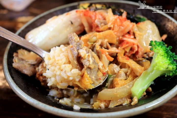 (合作)【高雄 旗山】旗山老街碧蓮餐館沙威瑪/酥皮濃湯/雙色泡菜丼飯…平價又吃得飽的老街懷舊餐館，美味料理讓我們吃得好滿足❤