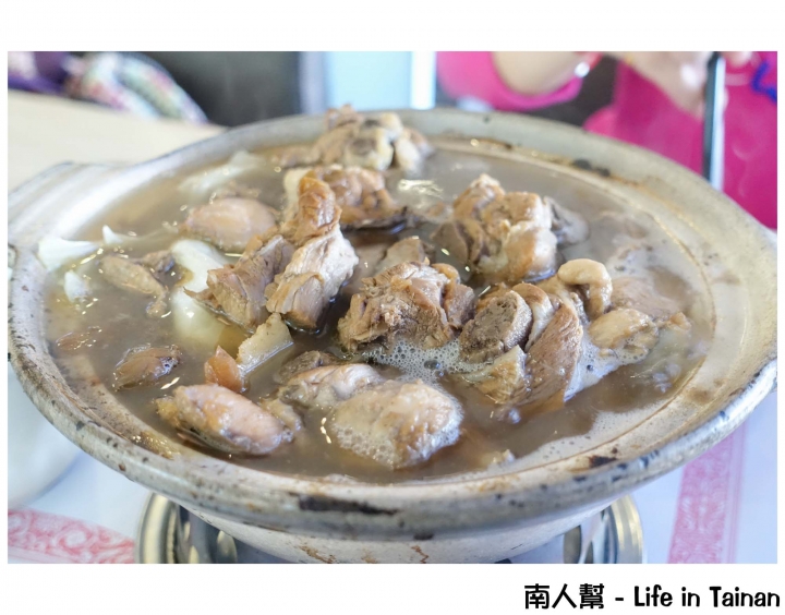 【台南安平區-美食】42道中式套餐│梅子雞好吃│平日升等雙主菜~~吾亦私餐廳(永華路)