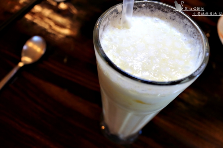 (合作)【高雄 旗山】旗山老街碧蓮餐館沙威瑪/酥皮濃湯/雙色泡菜丼飯…平價又吃得飽的老街懷舊餐館，美味料理讓我們吃得好滿足❤