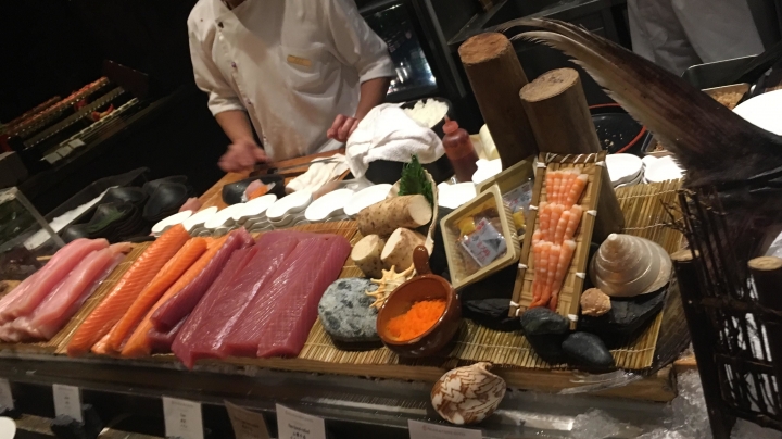 [歐式自助餐]台北君品酒店雲軒西餐廳~加拿大活龍蝦與美國PRIME等級炭烤牛排~烤春雞餐~食記