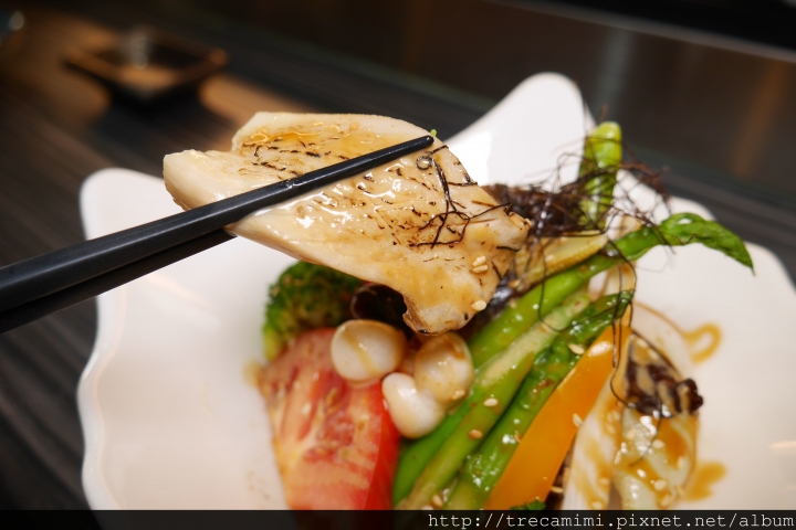 【食記】彰化阿那祭板前燒烤居酒屋-混搭風格日本料理店/內行人烤銀杏/新鮮生魚片