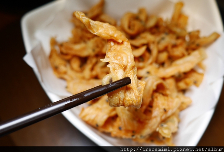 【食記】台北川郎活蟹海鮮料理-給你滿滿的帝王蟹！高檔海鮮料理/一蟹四吃/蒸煮烤蟹膏麵包/日本鱈場蟹