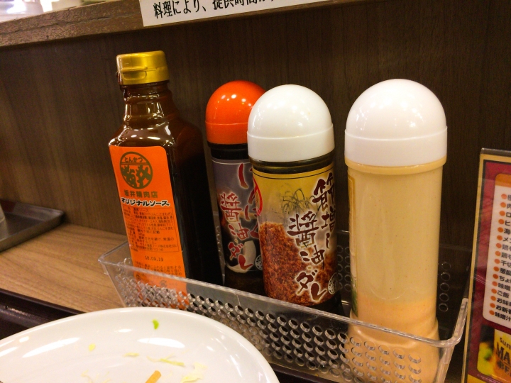 【美食。食記】東京 高田馬場 米飯不俗 炸功略好 坂井精肉店 豬排飯 平價 推薦 とん太 成蔵 連鎖