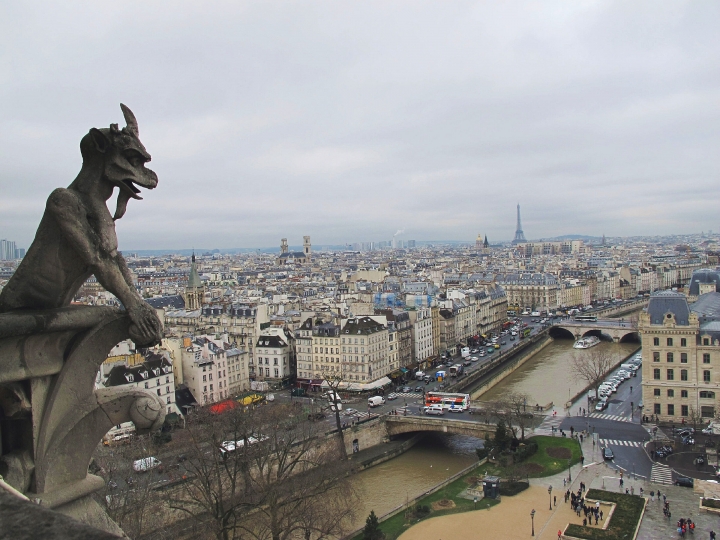 【Paris．走跳】巴黎聖母院尋找鐘樓怪人與莎士比亞老書店傳奇Notre-Dame