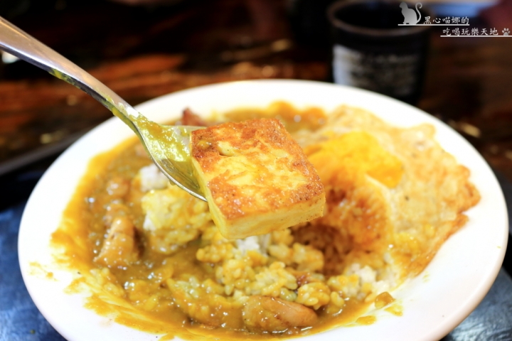 (合作)【高雄 旗山】旗山老街碧蓮餐館沙威瑪/酥皮濃湯/雙色泡菜丼飯…平價又吃得飽的老街懷舊餐館，美味料理讓我們吃得好滿足❤