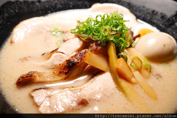 【食記】台中麵屋虎徹-朱雀-炙燒雞肉跟拉麵的完美結合