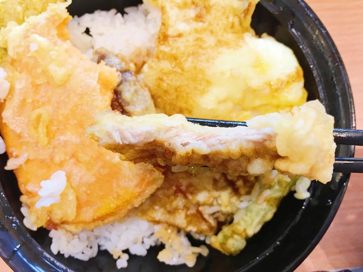 【玩 新北】中和區 環球購物中心最道地的天丼！日本「濱乃屋」。誰說美食街沒美食~