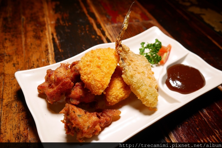 【食記】台中麵屋虎徹-朱雀-炙燒雞肉跟拉麵的完美結合