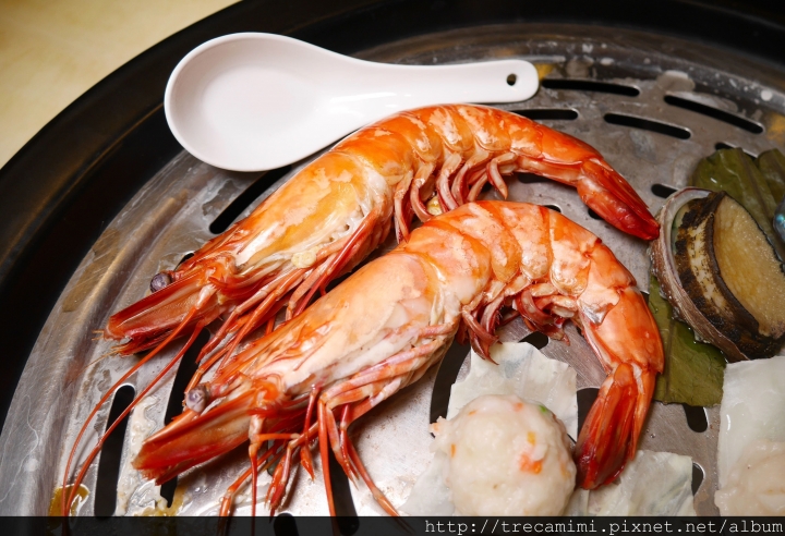 【食記】新竹海之味關新店-蒸氣養生料理/新竹海鮮餐廳/活體水產現撈現蒸/高檔食材/龍蝦套餐/干貝粥