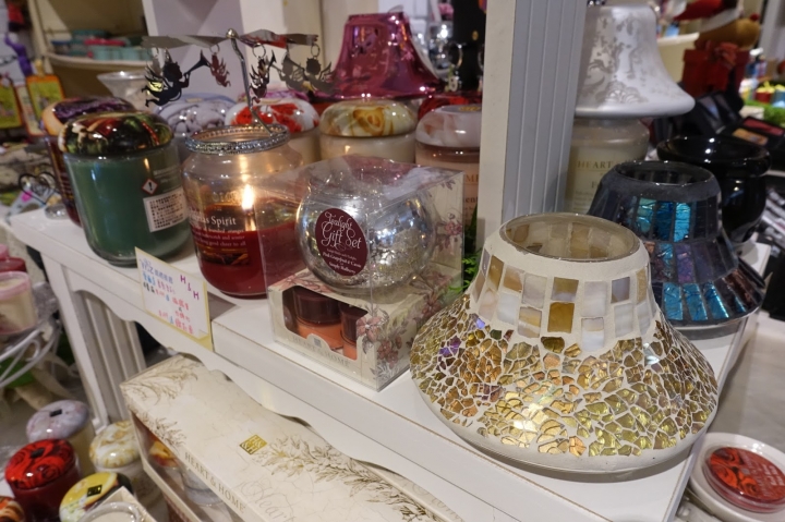 [禮物店] Wiz微禮。種類超多的禮物店。快來這找聖誕禮物、包裝禮物~(近市府站)