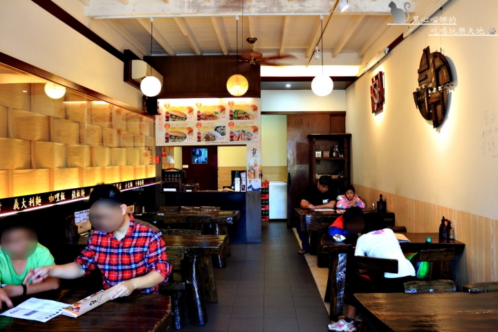 (合作)【高雄 旗山】旗山老街碧蓮餐館沙威瑪/酥皮濃湯/雙色泡菜丼飯…平價又吃得飽的老街懷舊餐館，美味料理讓我們吃得好滿足❤