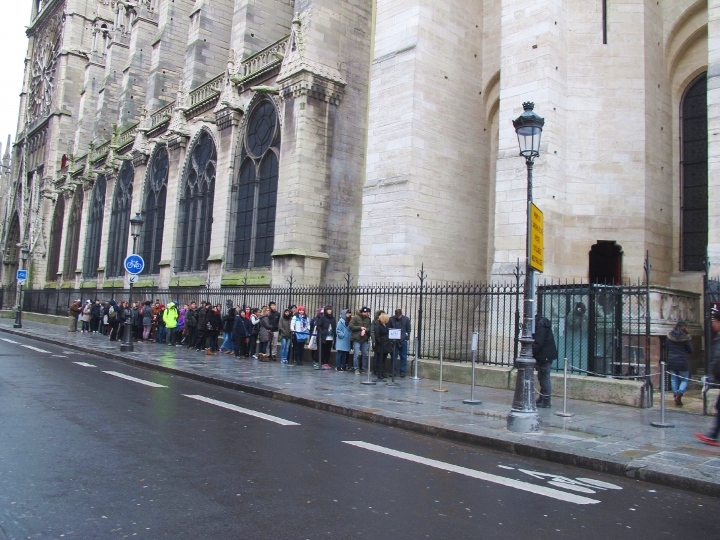 【Paris．走跳】巴黎聖母院尋找鐘樓怪人與莎士比亞老書店傳奇Notre-Dame