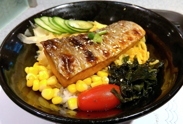 [台南][中西區] Supreme Salmon 美威鮭魚 台南西門店