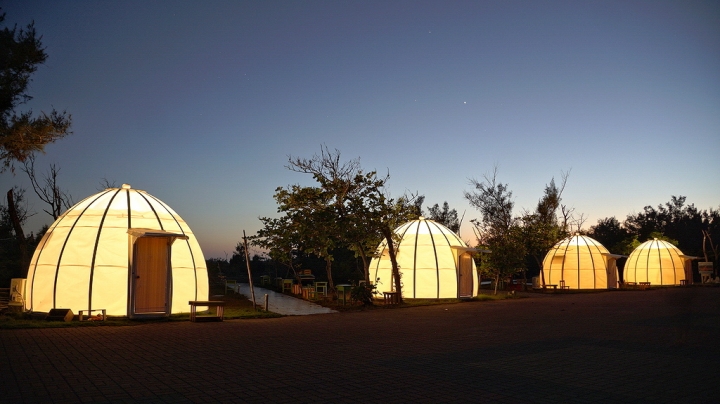 [台南][北門區] 雙春濱海遊憩區 綠色隧道x小忘憂森林星光帳篷（Vanaheim愛莊園）