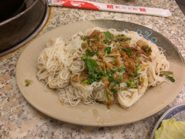 [薑母鴨]霸味薑母鴨食記~天冷進補~湯頭好喝~好溫暖喔~