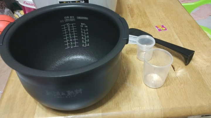 [開箱] 虎牌電子鍋 TIGER IH 電鍋 不專業簡易開箱 JPC-A180 10人份 可變壓力 ( JPC-A100 可參考 )