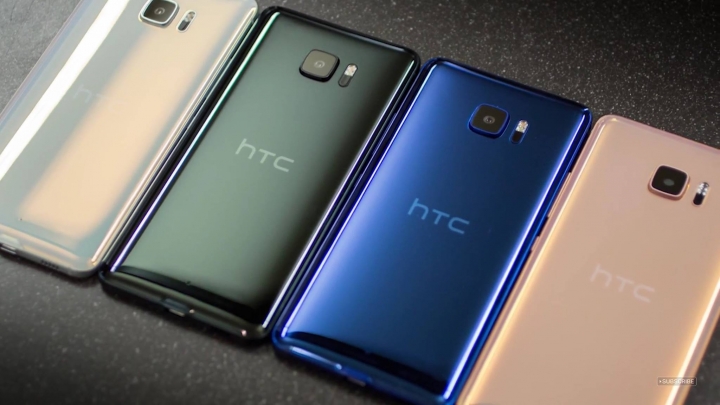 喜歡u ultra還是 u play的外觀？暫不論規格的話