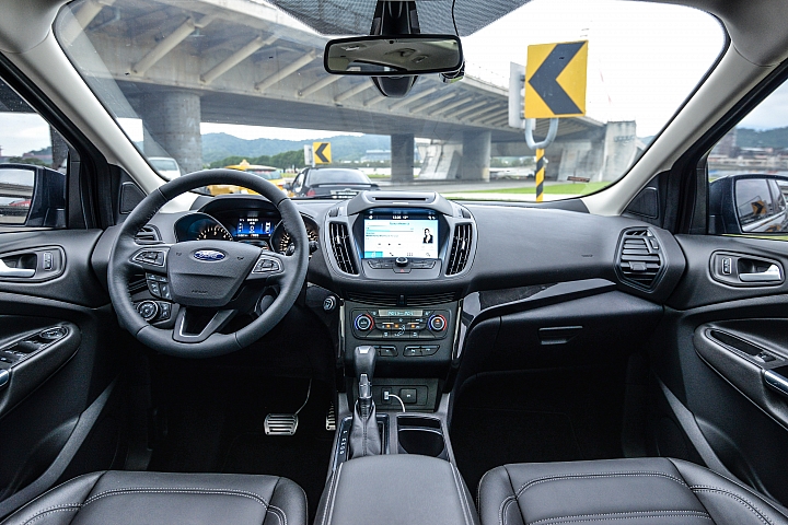 Kuga TDCi 7T 6000km 心得 (增加女王示範圖和油耗資訊)