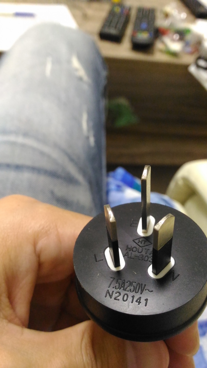 買淘寶家電插頭請益