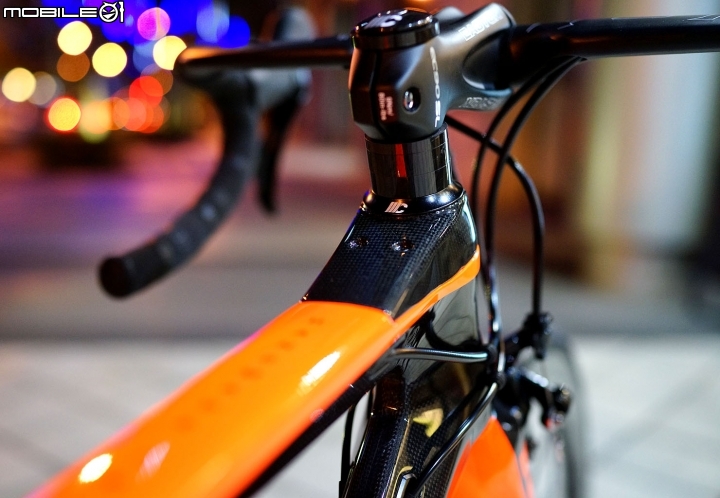 義大利CIPOLLINI NK1K 配上CORIMA 47 MCC